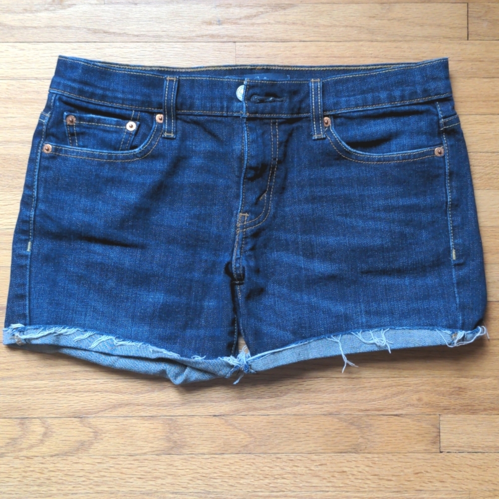 Levi's boyfriend cutoff shorts